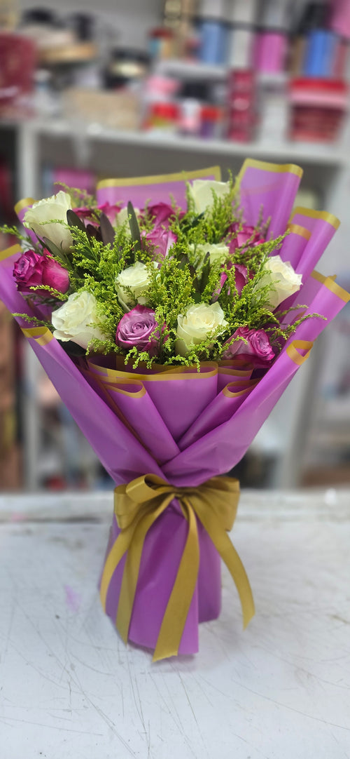 16 Roses